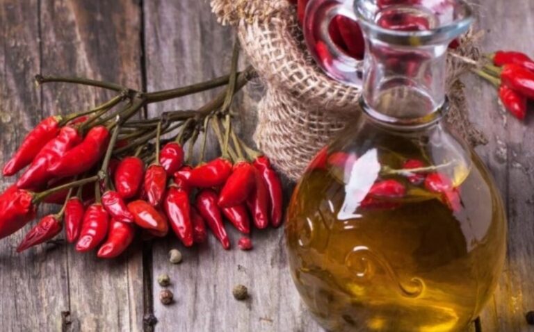 CRVENA PAPRIKA I MASLINOVO ULJE: Provjeren i efikasan recept za dobro zdravlje zglobova… Zdravlje,