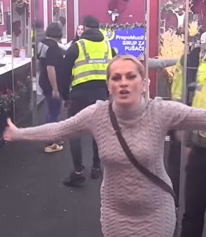 Klečaće ti sin: Neviđen haos u Eliti – Nakon obračuna sa Asminom nastao još veći karambol (VIDEO) Elita,
