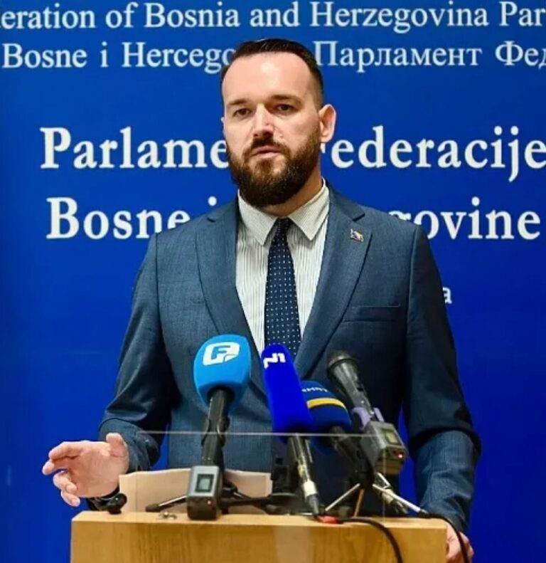 Admir Čavalić,