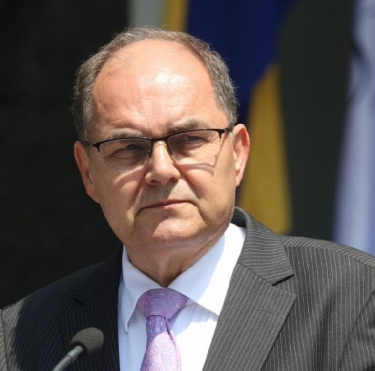 Christian Schmidt,