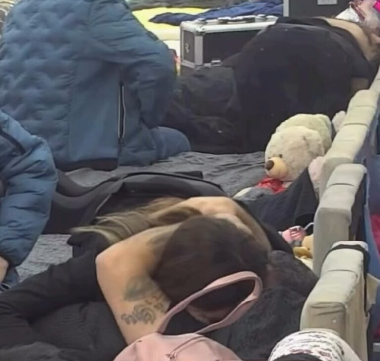 Miki Dudić otišao u prošlost: Milena Kačavenda se ljubi sa Asminom – Gori Balkan (VIDEO) Milena Kačavenda, Asmin Durdžić,