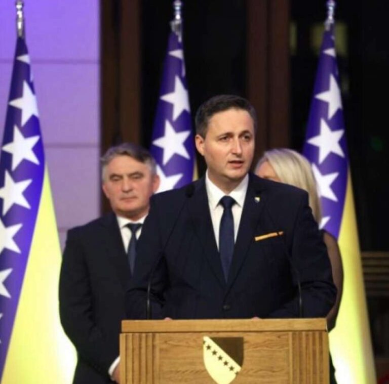 Zeljko Komsic, Denis Becirovic,