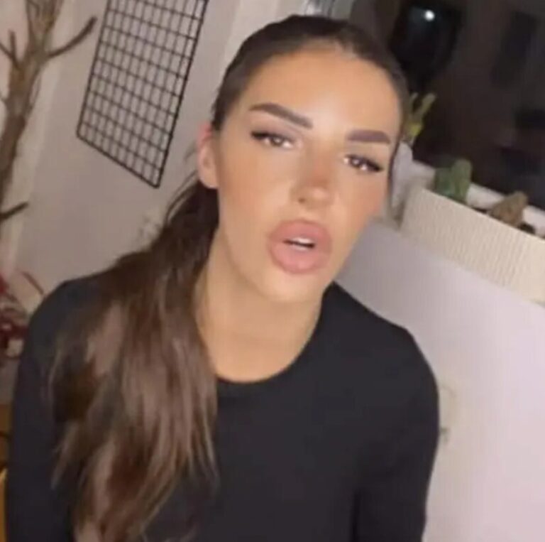 Ena Čolić,
