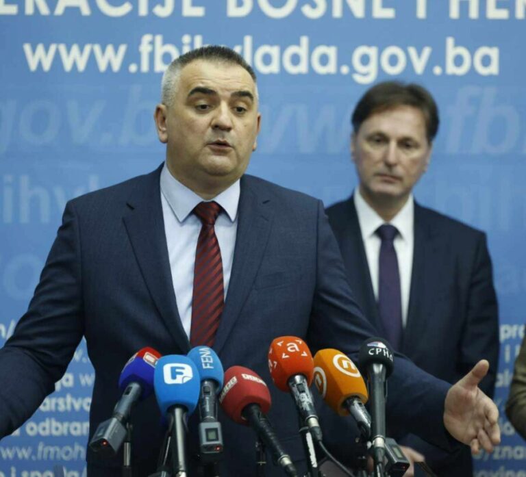 Savo Minić,