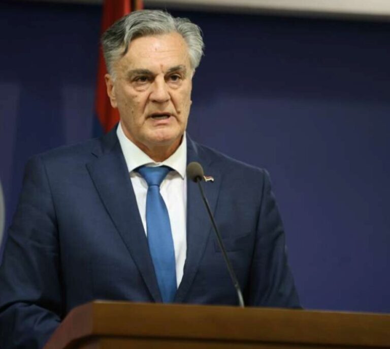 Siniša Karan,
