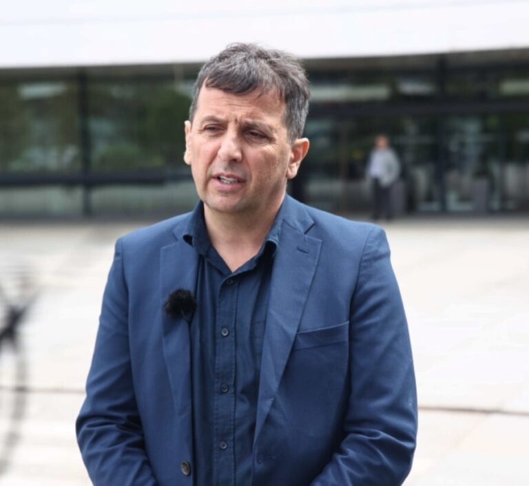 Nebojša Vukanović,