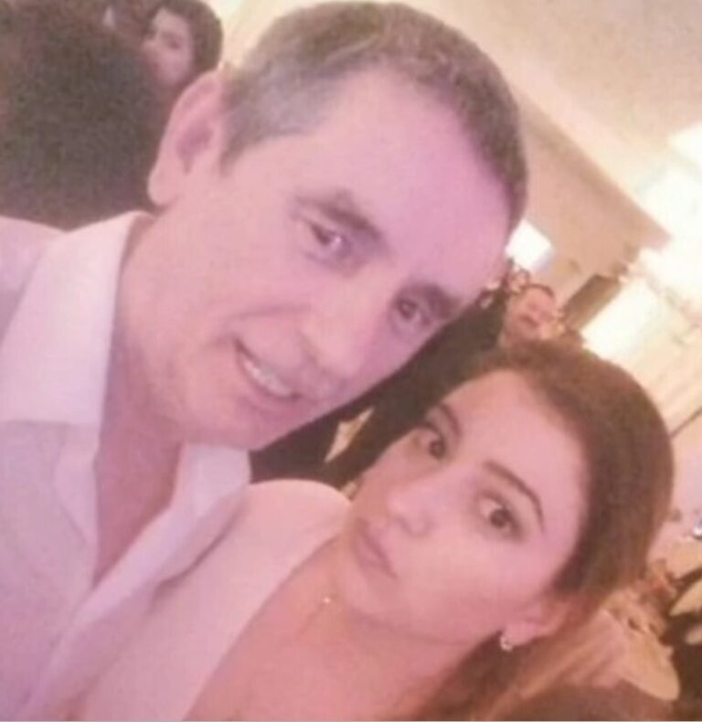 Lepi Mića,