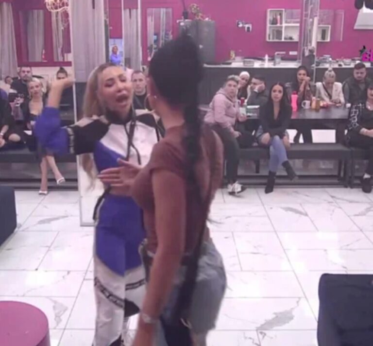Anita Stanojlović, Aneli Ahmić,