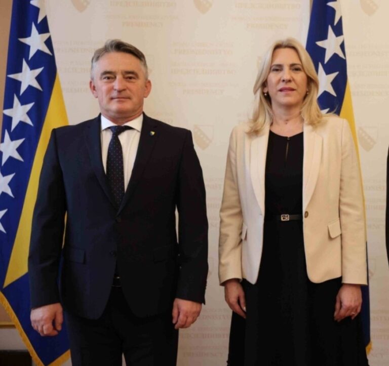 Zeljka Cvijanovic, Zeljko Komsic,