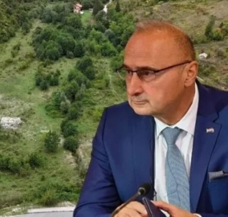 Grlić Radman,