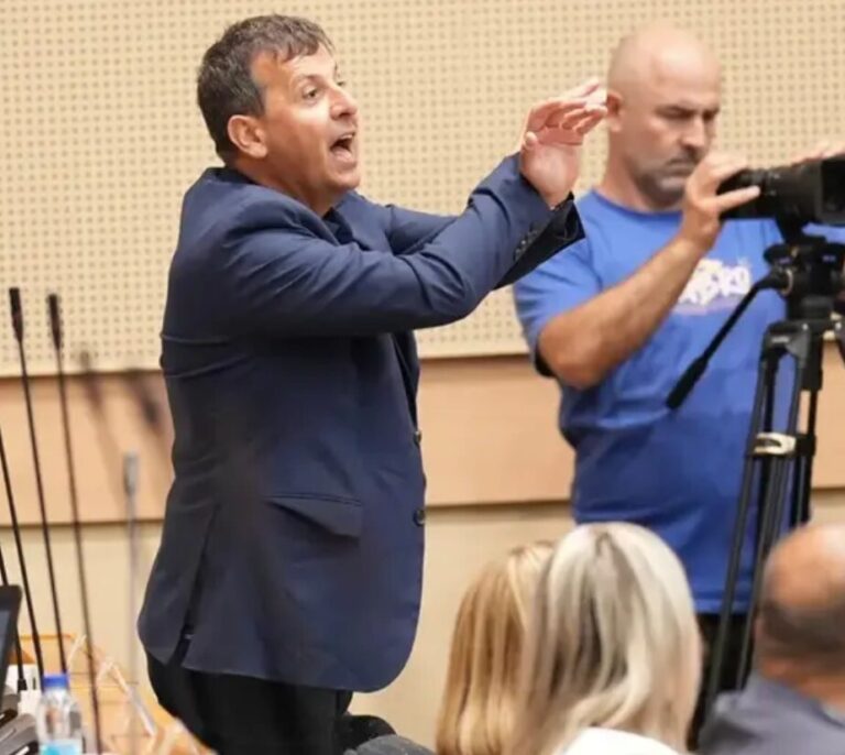 Nebojša Vukanović,
