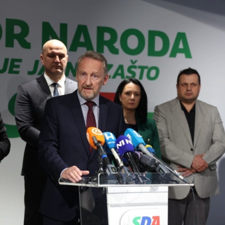 Bakir Izetbegovic,