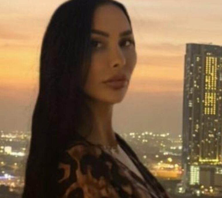 Sita Ahmić,