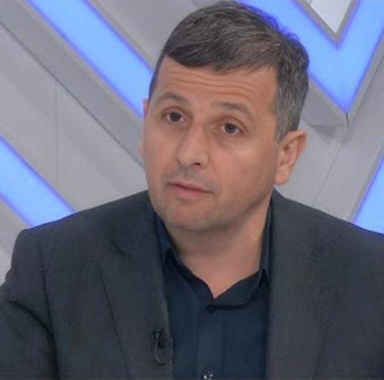 Nebojša Vukanović,
