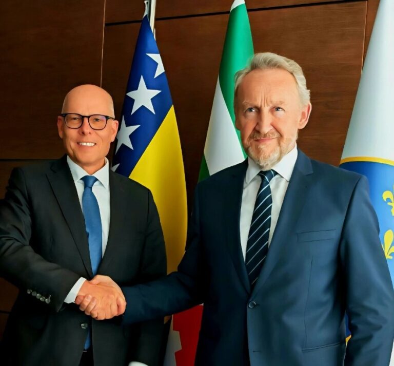 Bakir Izetbegovic,