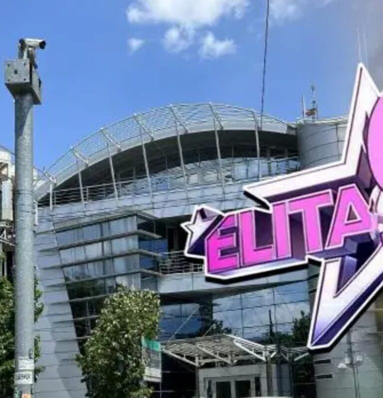 Elita,