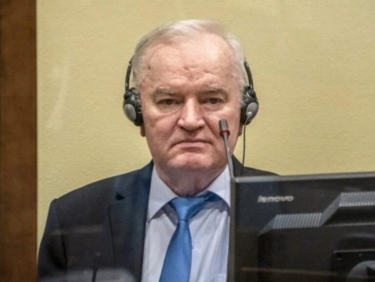 Ratko Mladić,