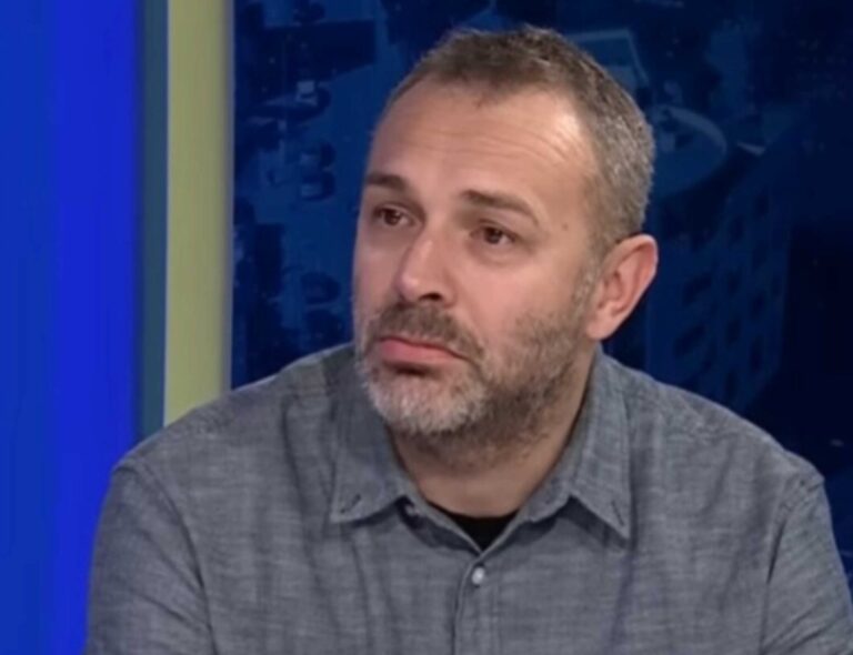 Avdo Avdić,