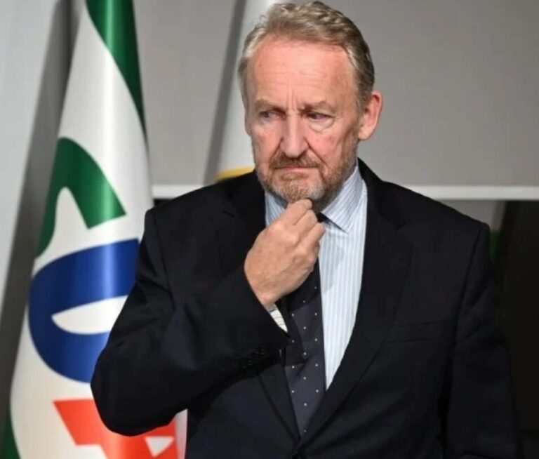 Bakir Izetbegovic,