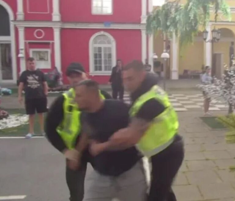 Bora Santana,