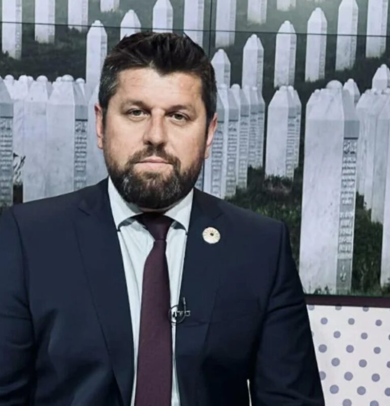 Ćamil Duraković: Traži sistemsku borbu protiv nasilja nad ženama u Republici Srpskoj Ćamil Duraković,