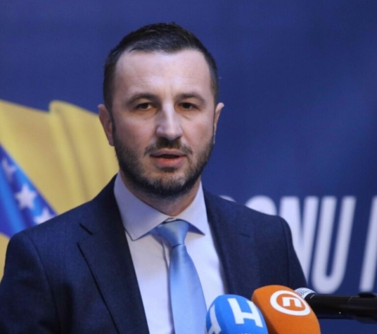Semir Efendić,