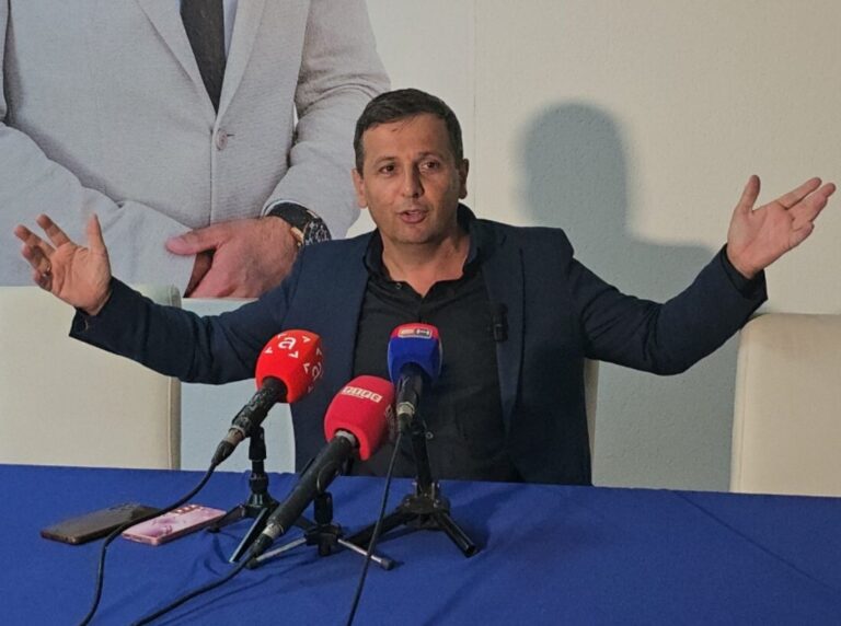 Nebojša Vukanović,