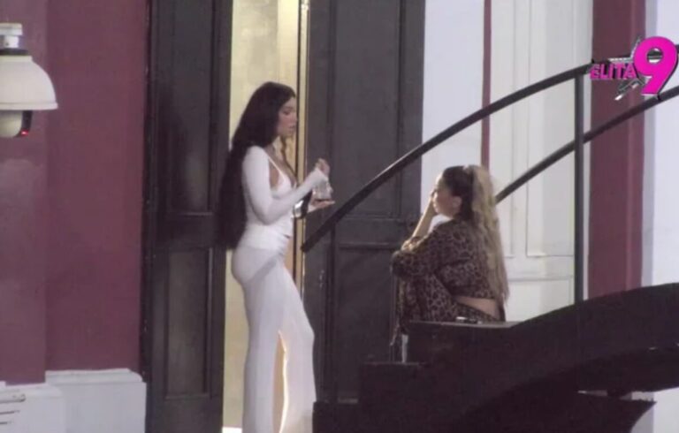 Aneli Ahmić, Stanija Dobrojević,