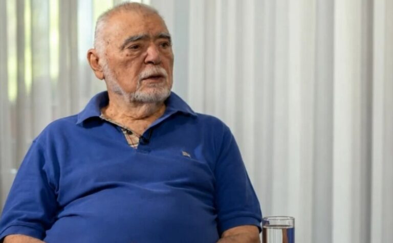 Stjepan Mesić,