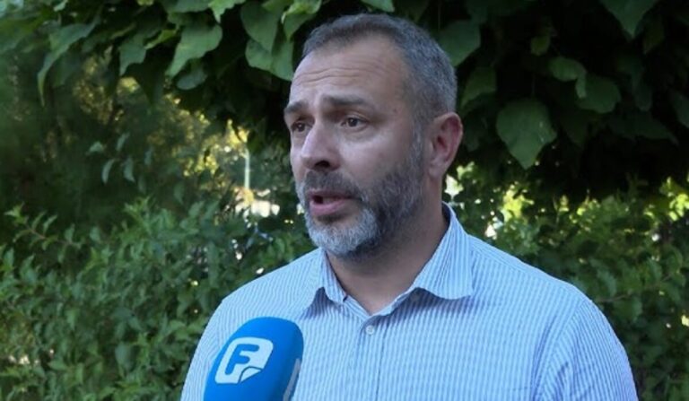 Avdo Avdić,