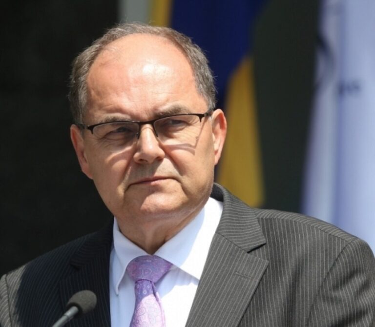 Christian Schmidt,