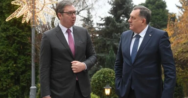 Aleksandar Vucic, Milorad Dodik,