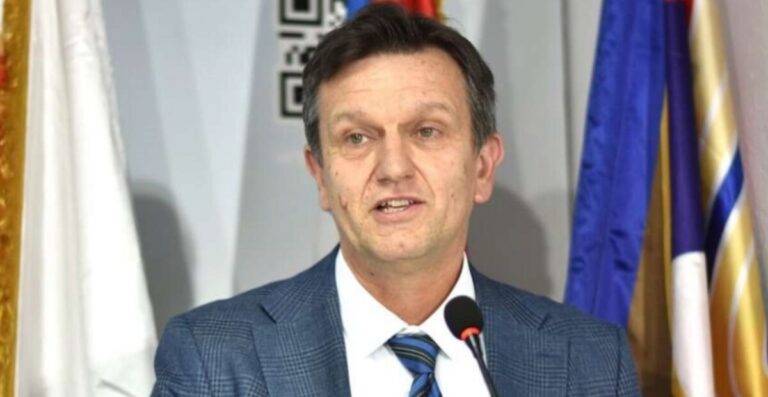 Branko Blanuša,