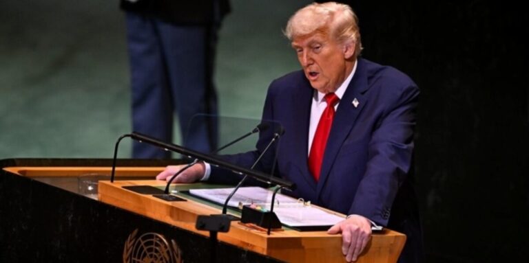 Zbog Memorijalnog centra Srebrenica: Amerika traži od Trampa uvođenje sankcija zvaničnicima iz RS Donald Tramp,