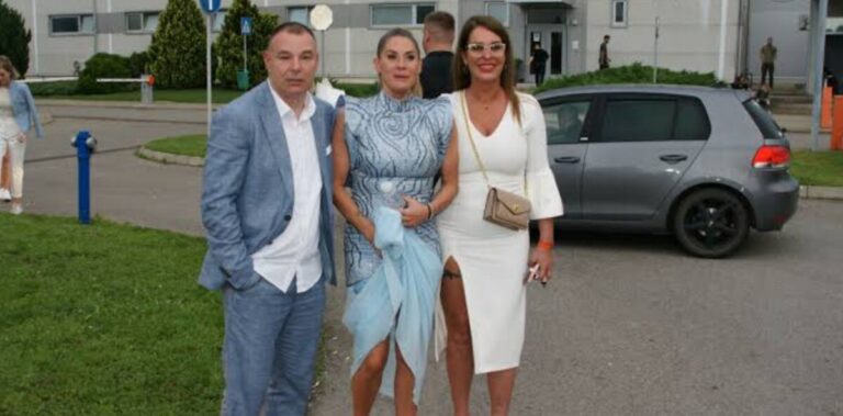 Milena Kačavenda, Ana Ćurčić,