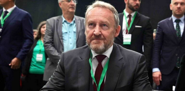 Bakir Izetbegović,