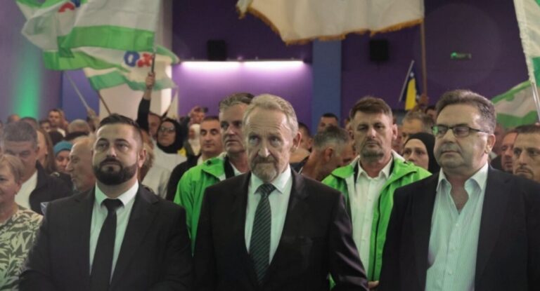 Bakir Izetbegović,