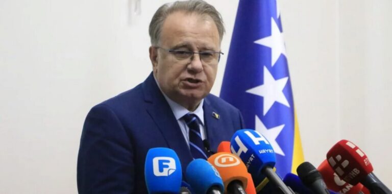 Nermin Nikšić,