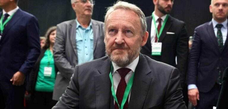 Bakir Izetbegović,